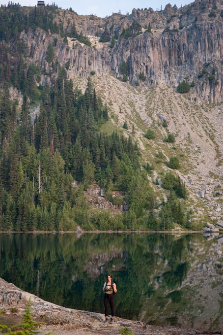 Watch Danielle's leaked NSFW photo on TwXstars