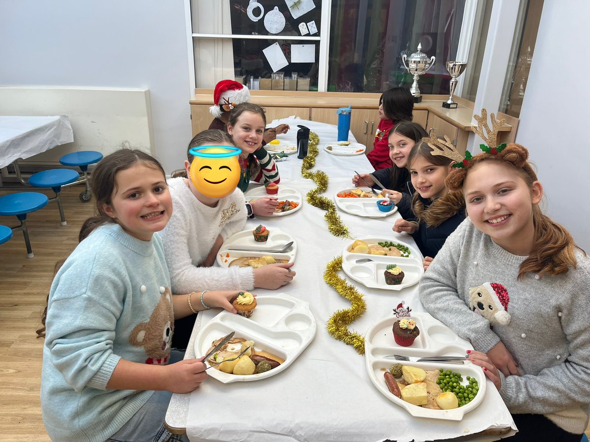 B6 Class Bushey Manor 2023-2024 tweet media