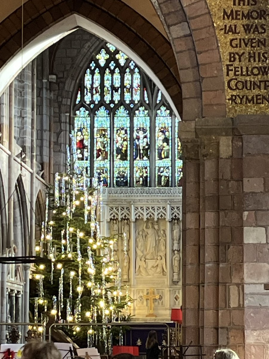 What a wonderful day. I have had the privilege of spending a morning with Year 7s <a href="/QEcrediton/">Queen Elizabeth's</a> for their beautiful carol service and the evening with wonderful performers in their winter festival <a href="/CranbrookEC/">CranbrookEducation</a> Just magical! Thank you! #feelingfestive <a href="/TedWraggTrust/">Ted Wragg Trust</a>