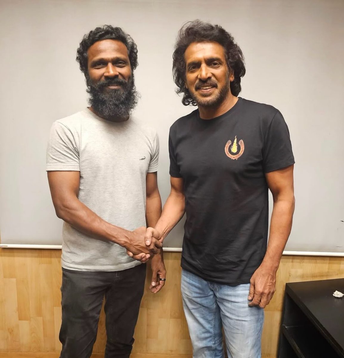 KettavaN6474's tweet image. #VetriMaaran - #Uppendra 

#ViduthalaiPart2 - #UItheMovie