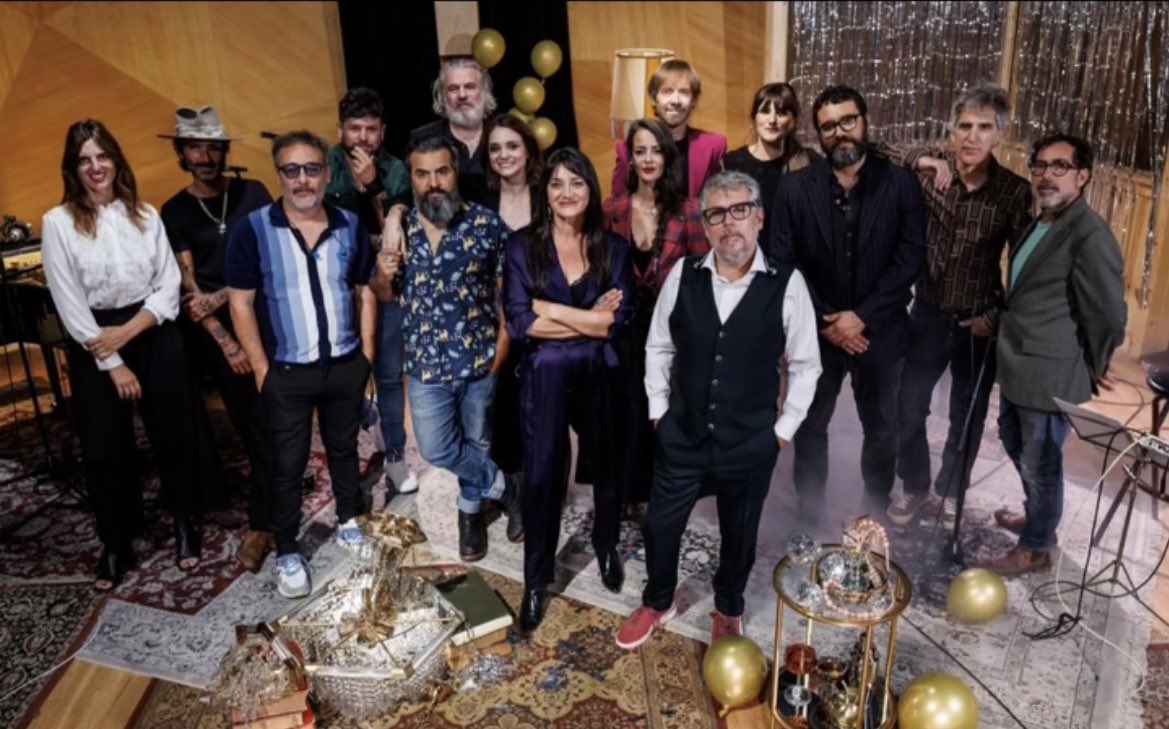 Marga Ariza (@margaariza) on Twitter photo Este viernes en Indilucía🚀 charlamos con <a href="/ivanferreiro/">iván ferreiro</a> sobre su villancico, el disco en directo y mucho más💥A las 22h en <a href="/canalfiesta/">Canal Fiesta Radio</a> y después aquí▶️ canalsur.es/radio/programa… Este viernes en Indilucía🚀 charlamos con <a href="/ivanferreiro/">iván ferreiro</a> sobre su villancico, el disco en directo y mucho más💥A las 22h en <a href="/canalfiesta/">Canal Fiesta Radio</a> y después aquí▶️ canalsur.es/radio/programa…