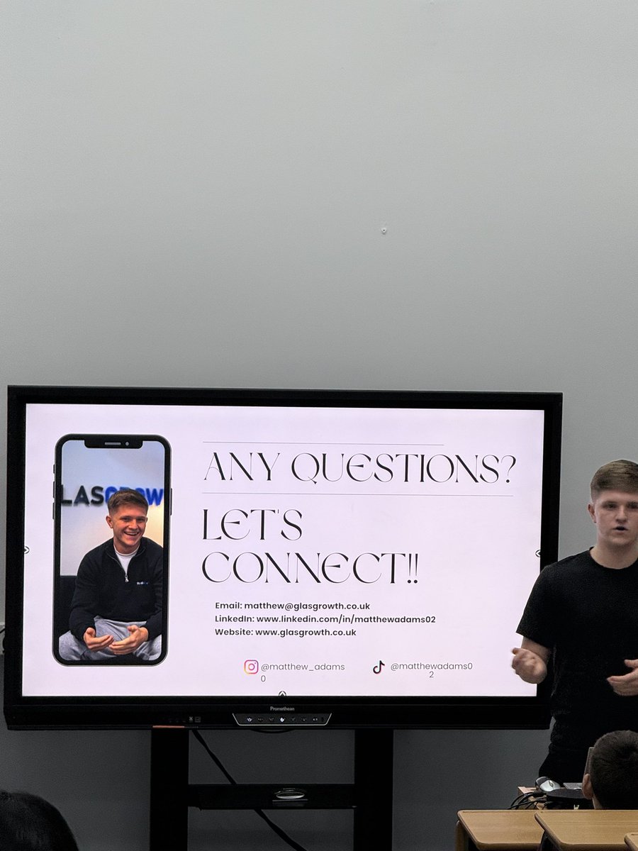 Miss Yousaf tweet media