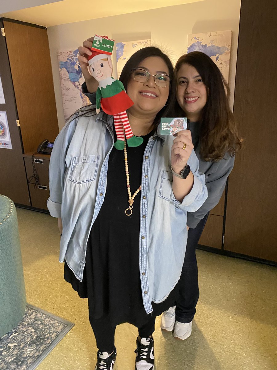 Ms_Hernandez210's tweet photo. Teachers @ErmelES_AISD are having a blast searching for the Elf on the Shelf🎄A little holiday mischief and a lot of fun to keep the season bright✨Who will find the next Elf👀 https://t.co/gBPFp6Qnrv