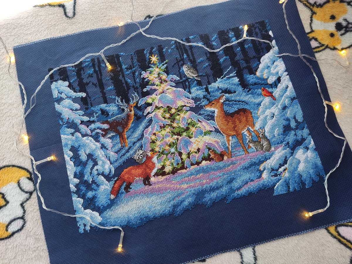 мадлен вышивает tweet media