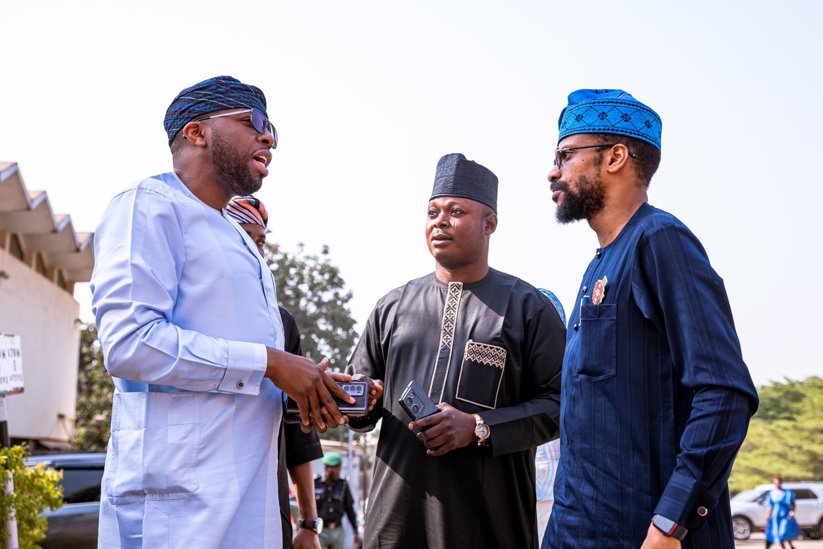 Seyi J. Adisa tweet media