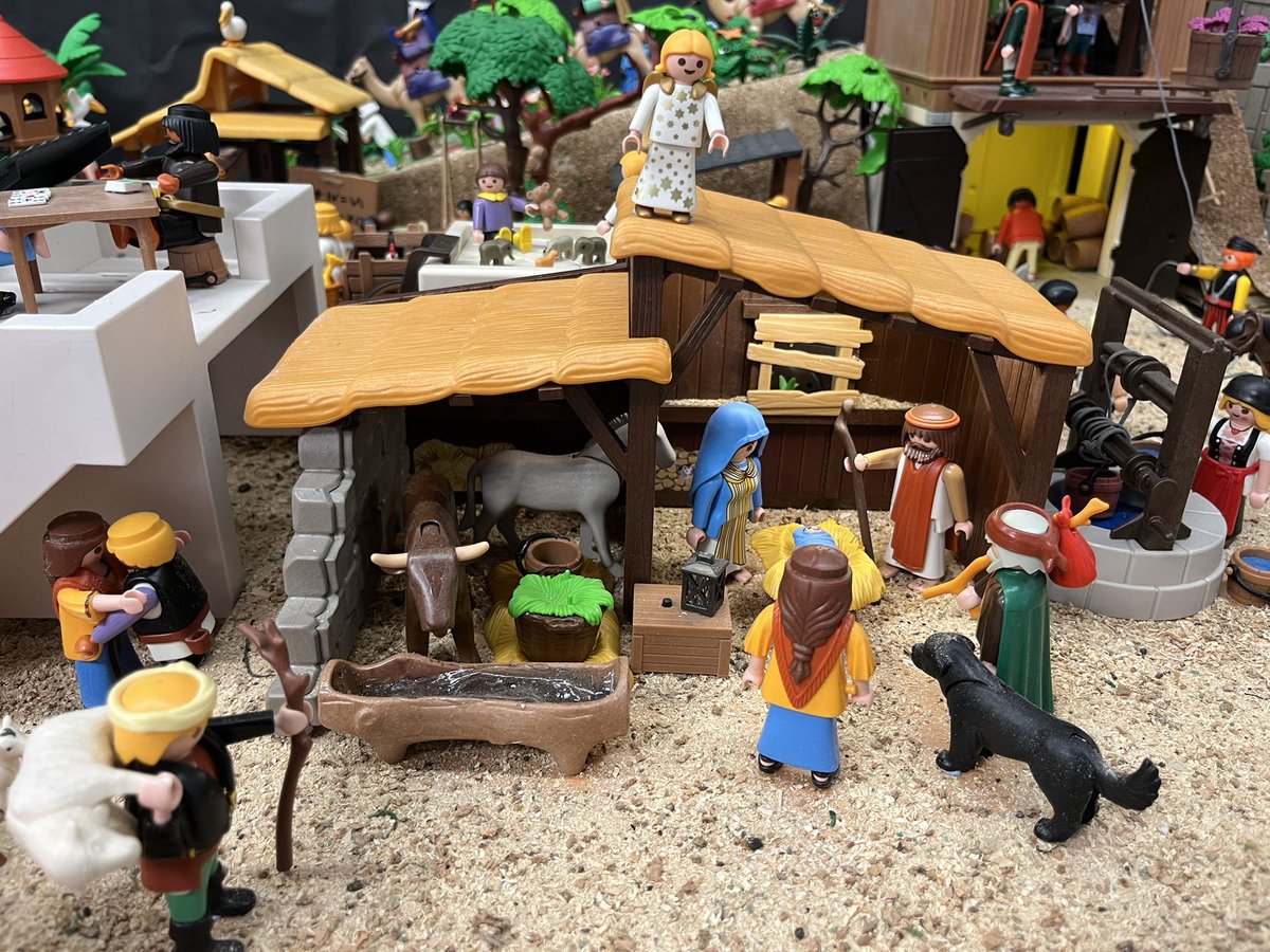 martiurgell's tweet photo. Pessebre de #Playmobil a #CanMusons (c/Alzina 9)
Fins el 10 de Gener del 2025
HORARiS
De dilluns a divendres de 16:30h a 20:30h
Del 21 de Desembre al 3 de gener: de10h a 14h i de 16:30 a 20:30h (Inclòs cap de setmana)
TANCAT: 25 de desembre, 26 de Desembre i 1 de Gener https://t.co/juVZ61qblV