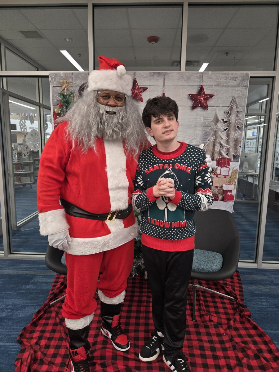 Amy Johnson tweet media