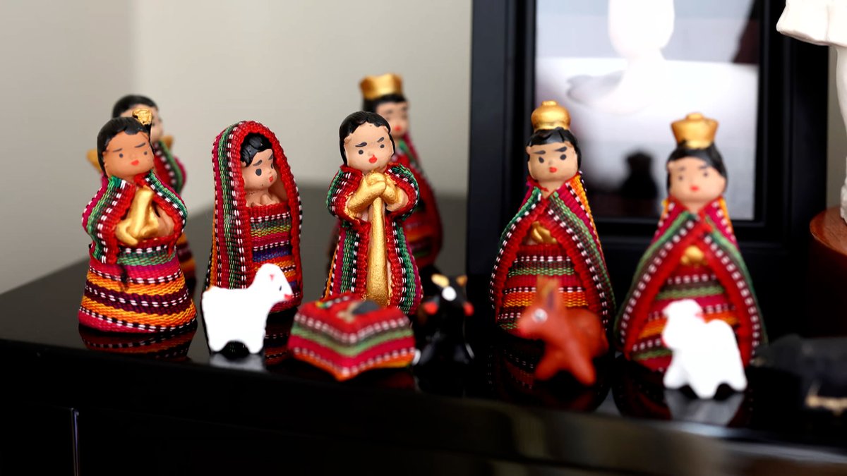 GerritWGong's tweet image. A favorite Gong family Christmas tradition is to display our family crèches, or nativities—depictions of the birth of the holy Christ child.
Don’t you love how nativities focus on Jesus Christ, inviting us to do the same?
Our family’s crèches come in every imaginable size and…