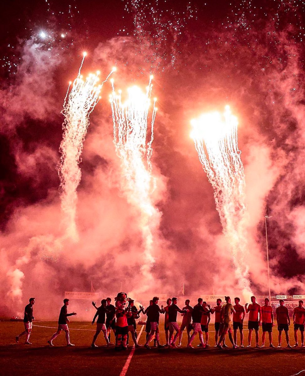 WONDERFUL DAYS | Wat kunnen we waanzinnig trots zijn op onze spelers, die de nr 5 van Nederland aan het wankelen heeft gebracht! Daarnaast een shout-out aan alle vrijwilligers die met deze wedstrijd bezig zijn geweest om dit succesvol te laten verlopen 🧡🖤