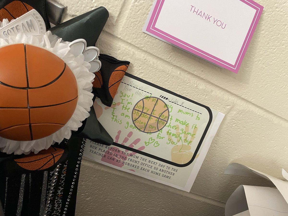 MsNavarro0's tweet image. We are wrapping up our first semester (no pun intended), and I am so grateful to be able to witness students grow from timid sixth graders into their own personalities.  #IlovemySchool #Middleschoolrocks #7thELA #WallofCards