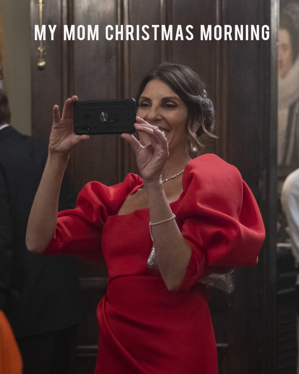 electricnowtv's tweet photo. Sophie capturing the perfect moment—just like your mom on Christmas morning! 📸✨ Unwrap the thrill this Christmas with #LeverageRedemption on https://t.co/HhWrAOWQMX https://t.co/uxzIpHq8e7