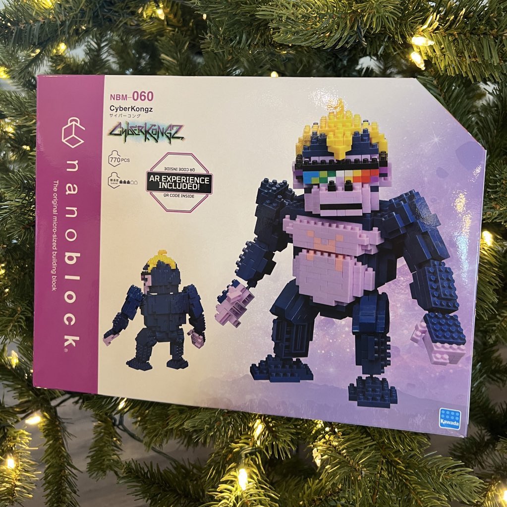 Just in time for Christmas 🍌

<a href="/CyberKongz/">CyberKongz</a> x <a href="/NanoblockUS/">NanoblockUS</a>
