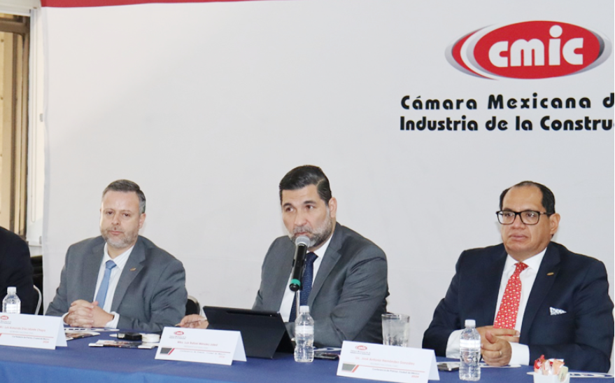 cmicnacional's tweet photo. #RecuentoCMIC 

Advierte CMIC urgencia por escasez de agua y propone 10 acciones para mitigarla 

https://t.co/wHUMbNN3lT

#NotiCMIC #construcción #escases #agua 💧 https://t.co/zQWY47JmkK