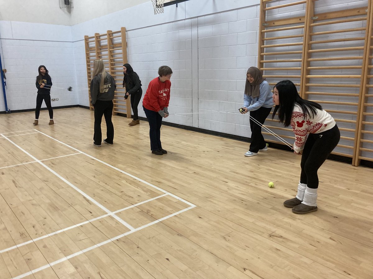 MillburnScience tweet media