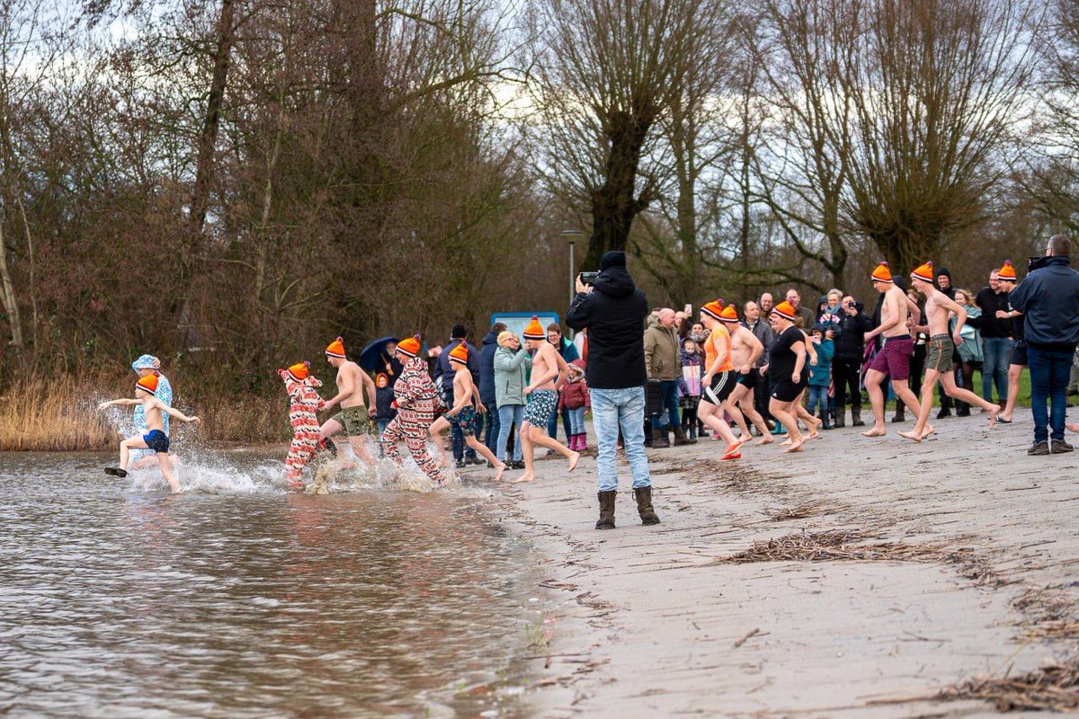 Nieuwjaarsduik Wagenborgen: Spring fris het nieuwe jaar in!

Lees meer op:  buff.ly/3ByEJtb