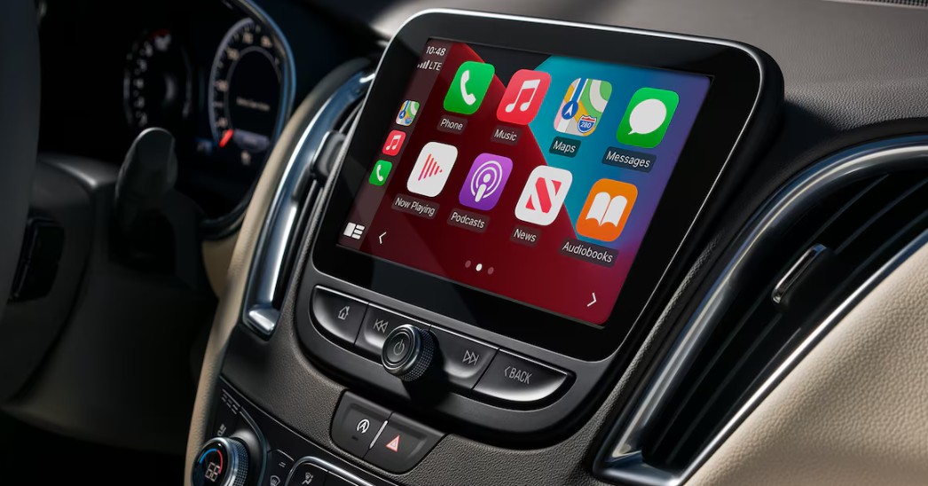 Come aboard the 2024 Chevrolet Malibu, your digital life and road trips are perfectly intertwined! 

Stay connected to your favorites with the Chevrolet Infotainment System. Seamless app accessibility and contacts at your fingertips? That's a double-check! 📱🚗 🌐
