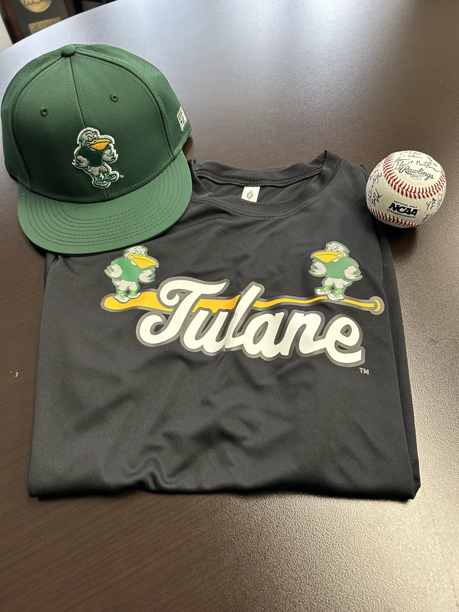 Wave Nation! 2025 NEW Season Ticket Purchasers Giveaway 🎟️🌊⚾️

We are trying to get our season ticket holder base 📈

1st 25 NEW Season Ticket Signups from now until January 1st Receive: 

🧢 Tulane Hat and Shirt
⚾️ 2025 Team Signed Ball

🎟️: tulanegreenwave.evenue.net/events/BSST

#RollWave🌊