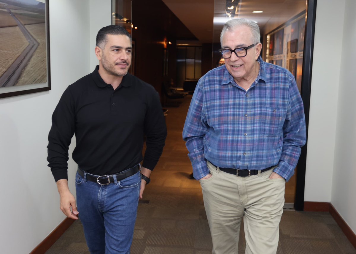 En la coordinación permanente que sostenemos con las instituciones del gobierno federal, hoy me reuní con  el Secretario <a href="/OHarfuch/">Omar H Garcia Harfuch</a>, coordinador de la Estrategia Nacional de Seguridad Pública. 

Nuestra prioridad es la consecución de la seguridad y la paz de las y los sinaloenses,