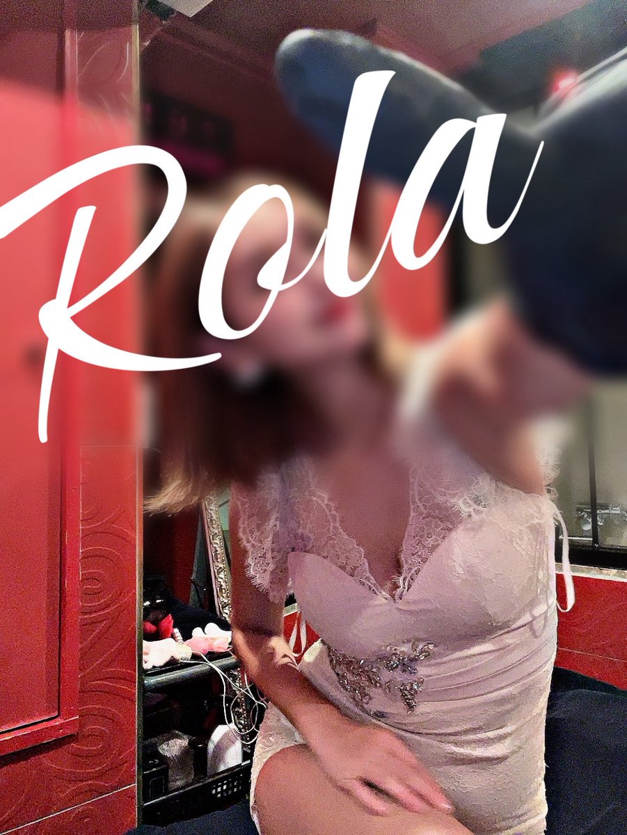 rola_no_himitsu's tweet photo. 急遽追加出勤でしたが会いに来てくれた仲良しさまありがとう🐣
今年あと２日…かな？
またあしたね〜！！！ https://t.co/htq6ypgpPq