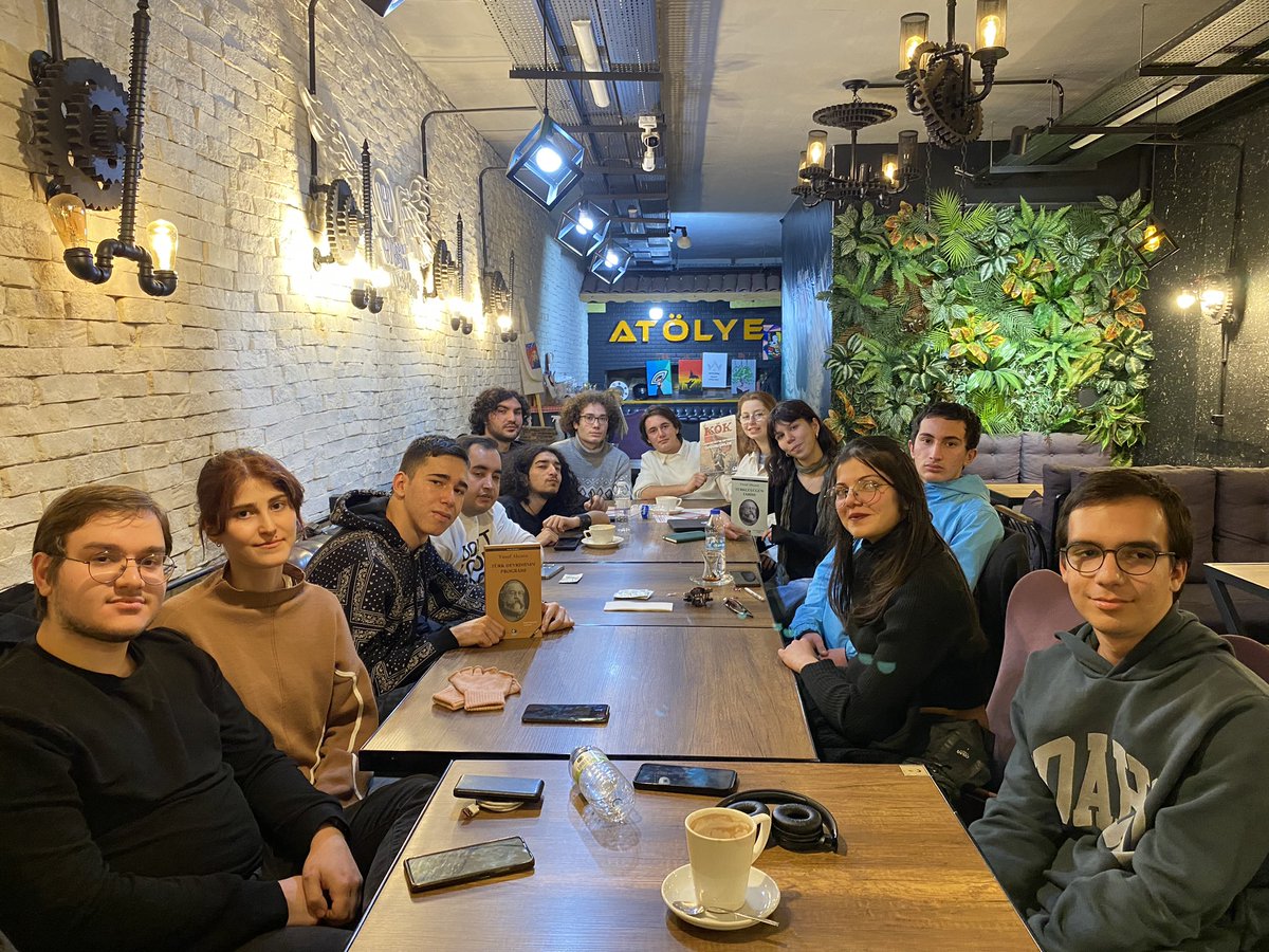 Türk Devrimi Akademisinin ikinci dersi “Geçmişten Günümüze Türk Milliyetçiliği” tamamladık🇹🇷🙌🏻