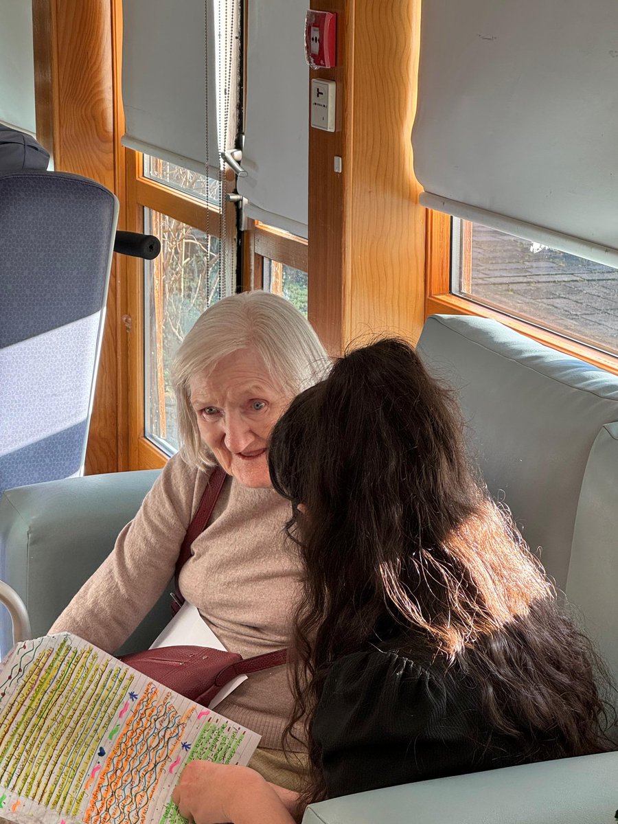 Park Mains English Department tweet media