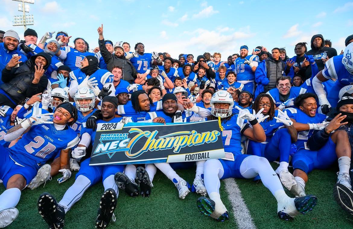 Geofabian28's tweet image. NEC CONFERENCE CHAMPS CENTRAL CONNECTICUT STATE OFFERED!! #AGTG🙏🏾 @coachrankin_