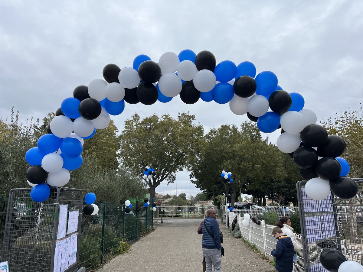 CerhomAsso's tweet photo. Merci à la CPTS Val Durance et Mallemort ! 🏃♂️⚽ CerHom a reçu 7 158 € 💙 après une journée de prévention incroyable. Ensemble, continuons à agir 💪✨.
#CancersMasculins #Prévention #Santé #Solidarité #CerHom #Don #Engagement #Mobilisation https://t.co/mnAgSNOZ1l