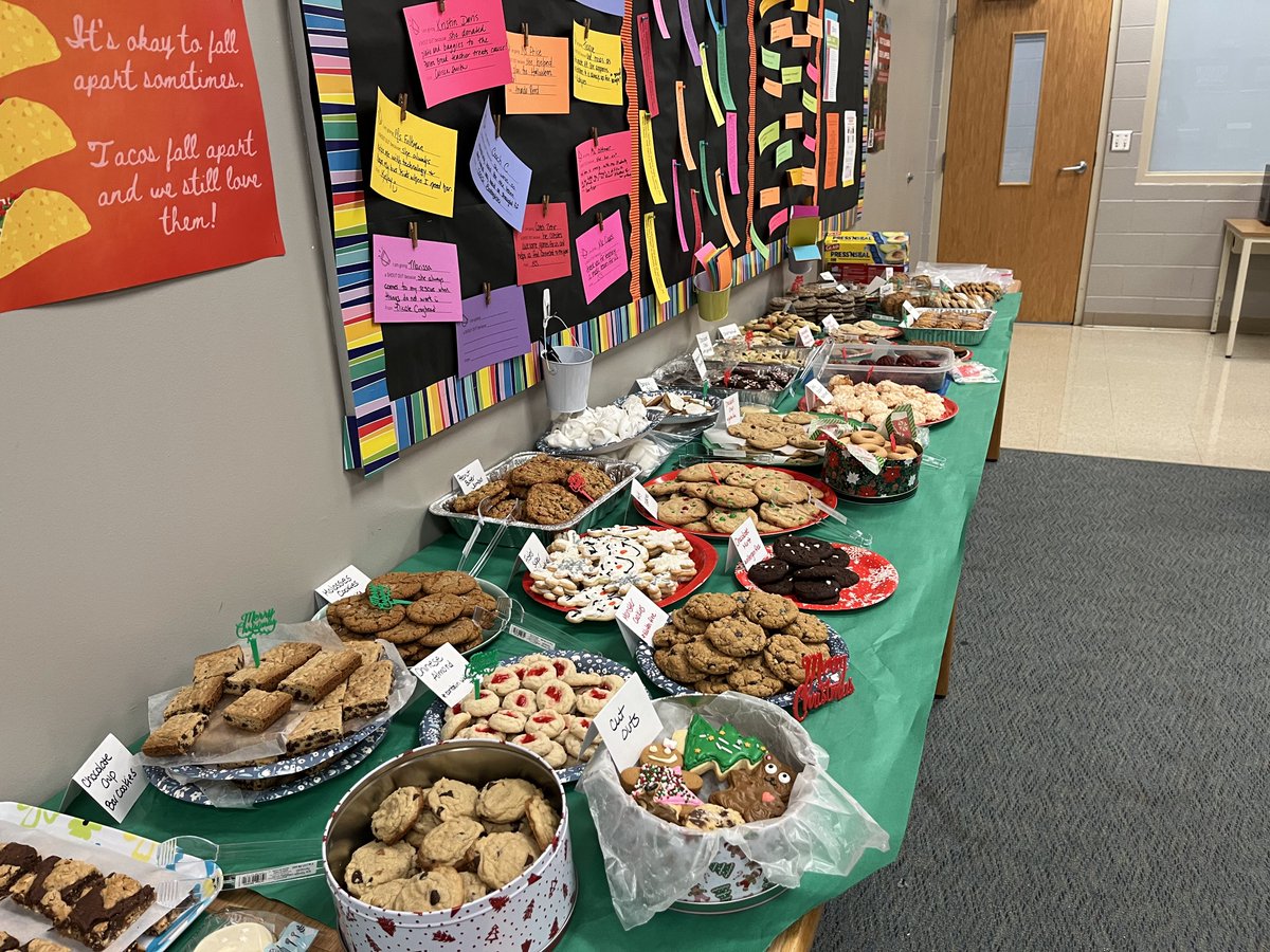 Holiday Spirit Part 2! Our Bulldog Staff was overwhelmed with the amount of Holiday cookies donated by our wonderful HGMS families! Thank you to our HGMS PTSA for organizing this event!