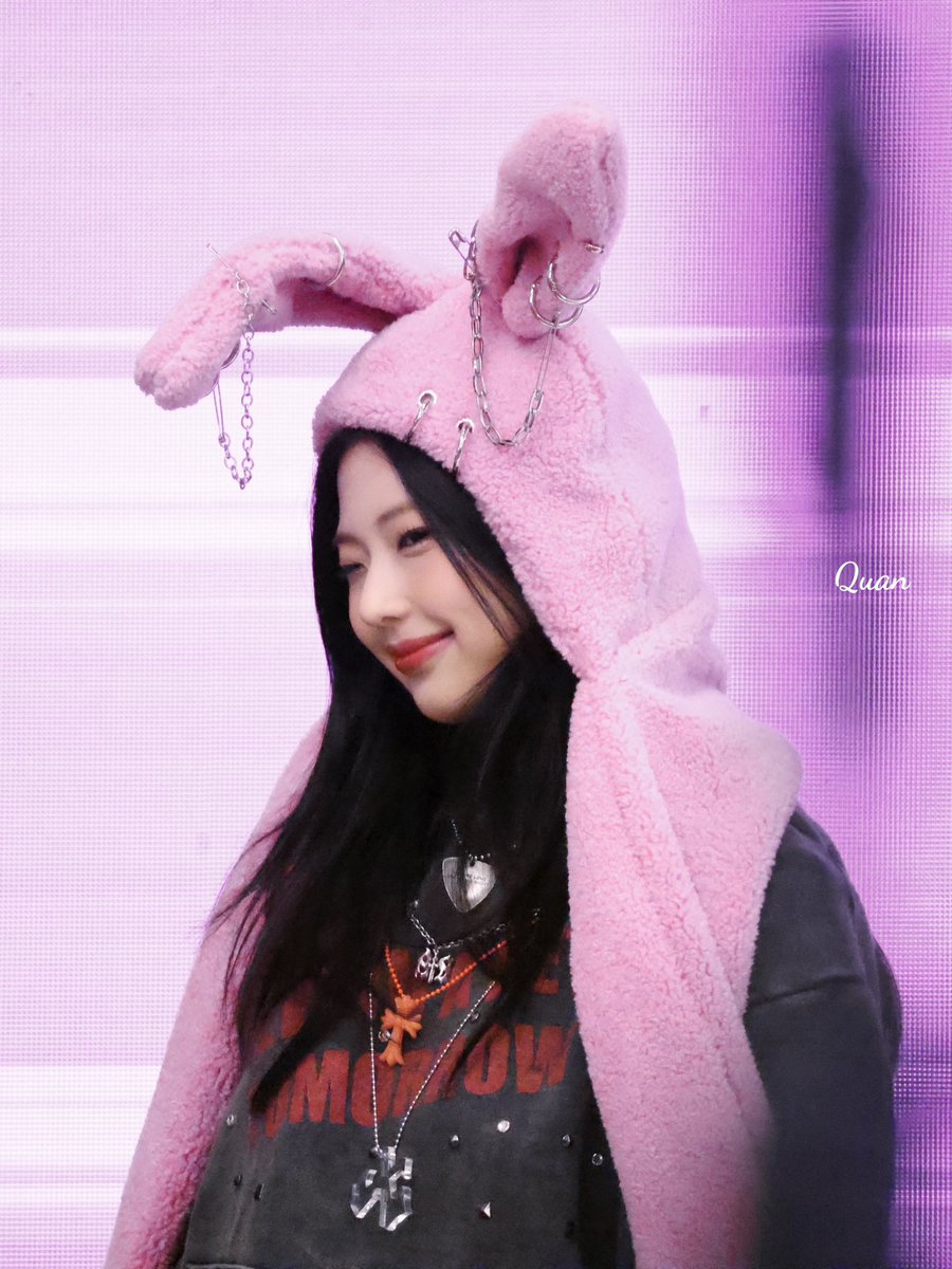 Wrapped in the fluffiest warmth, just like the way his love makes me feel. Every moment with him feels like a soft, cozy forever, and I wouldn’t trade it for anything in the world. 😠❤️