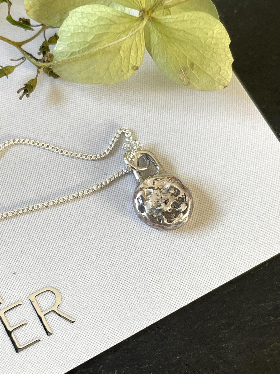 Tilly Mint Silver tweet media