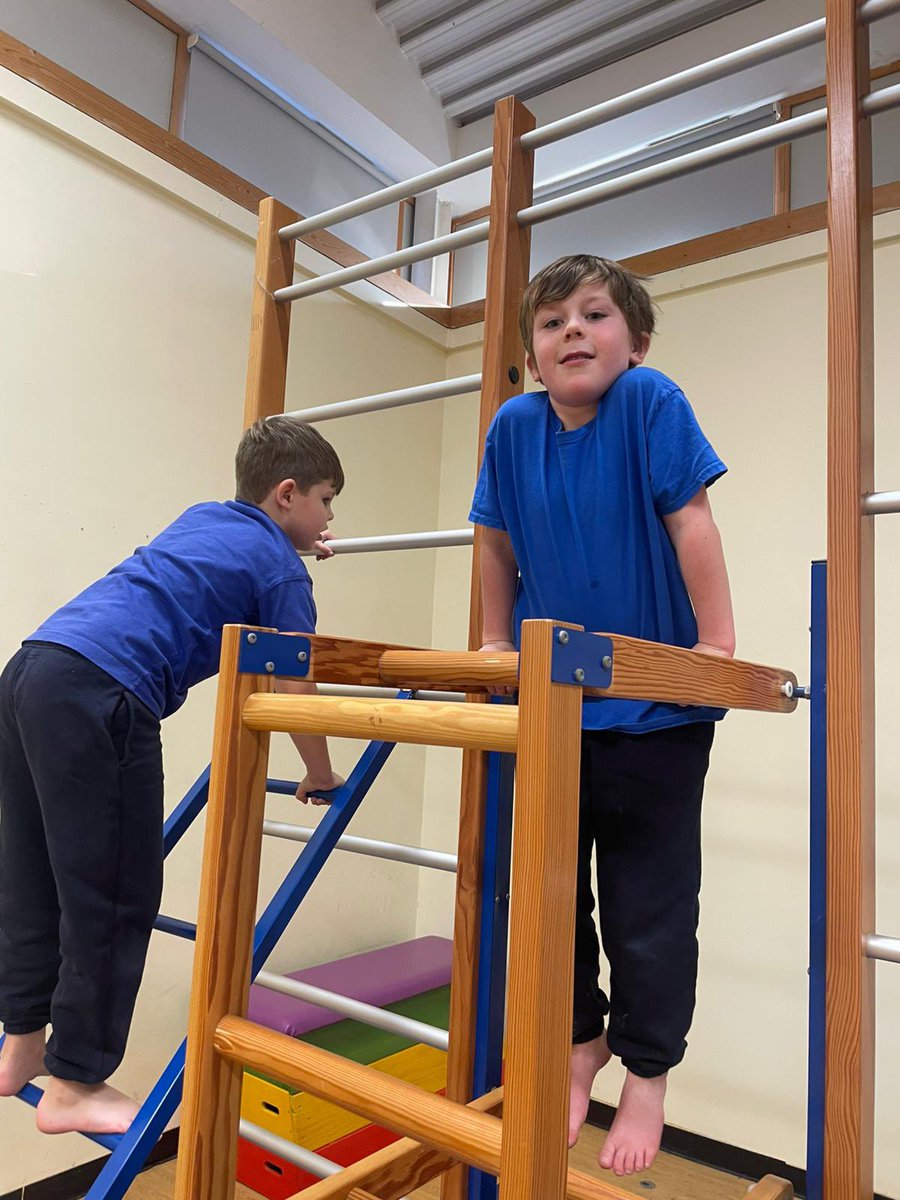 Warnham CE Primary tweet media