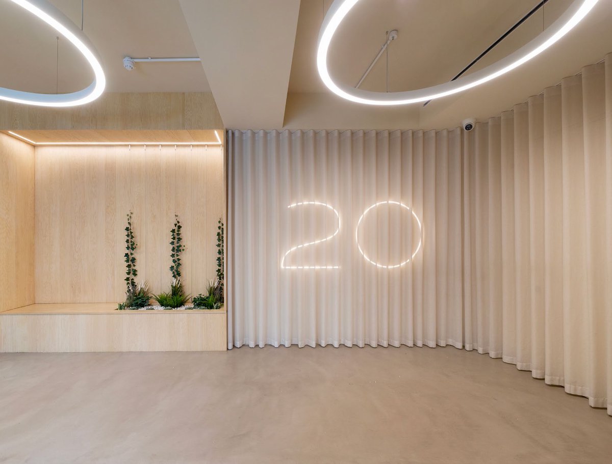 andrewissott tweet media