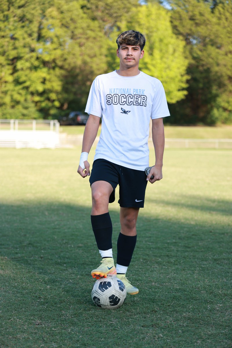 PlayWhereUStay's tweet photo. PWYS's Moments that Matter - Part 2 At PWYS, we believe soccer inspires, connects, and changes lives. Our College Prep Program helps young athletes dream big and achieve greatness. Click the link to read Linberth's interview! 🤩 https://t.co/QOsTQ147bl https://t.co/zMnjJlwbBG