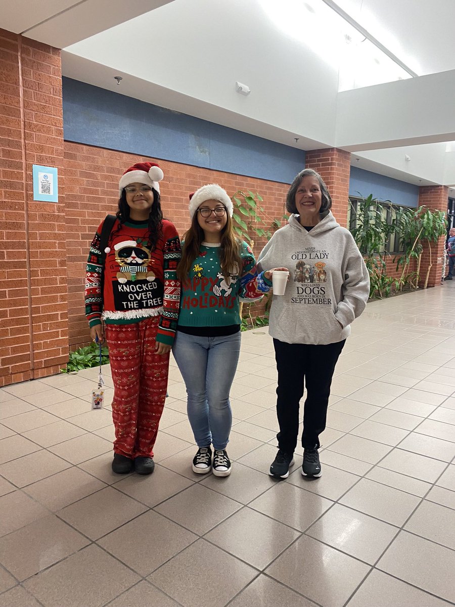 ElementarySmith's tweet photo. A December to Remember.. Ugly Sweater Day. #UglyChristmasSweater #HolidaySeason #ChartingOurPATH @AdminVerow @escobar_m0404 https://t.co/VJ948MQtQ1