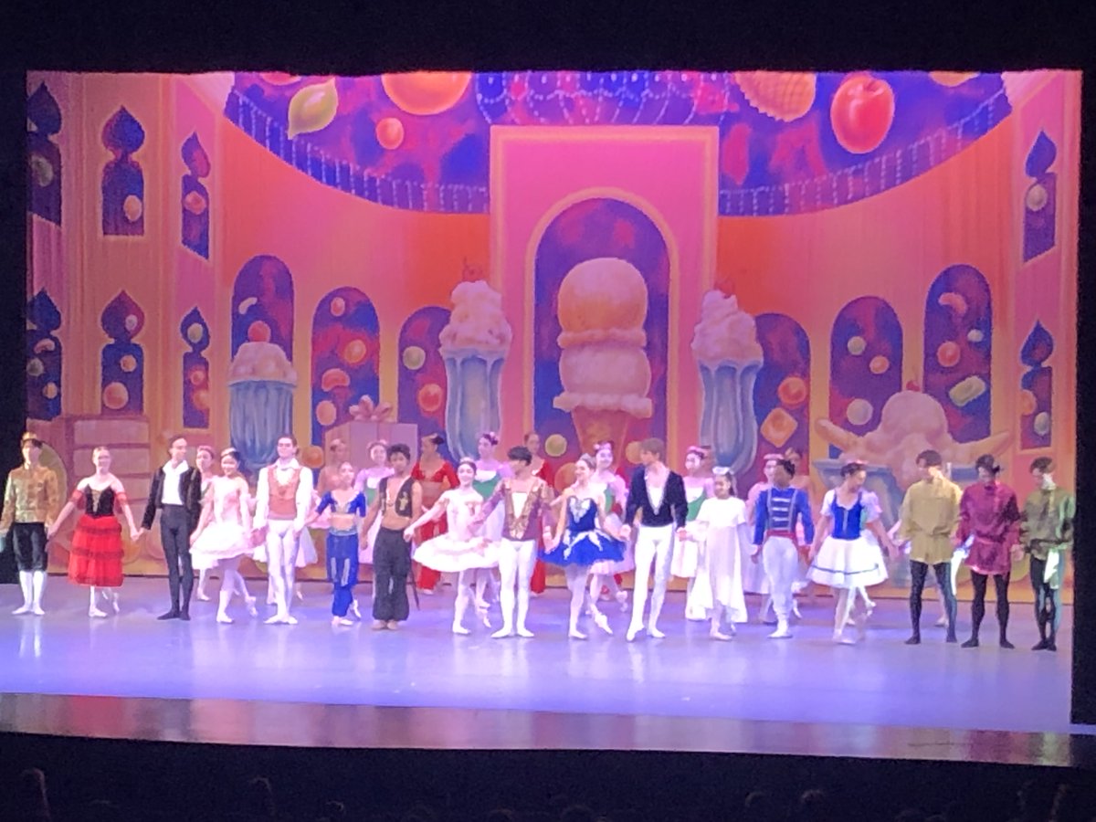 S. E. A. S. tweet media