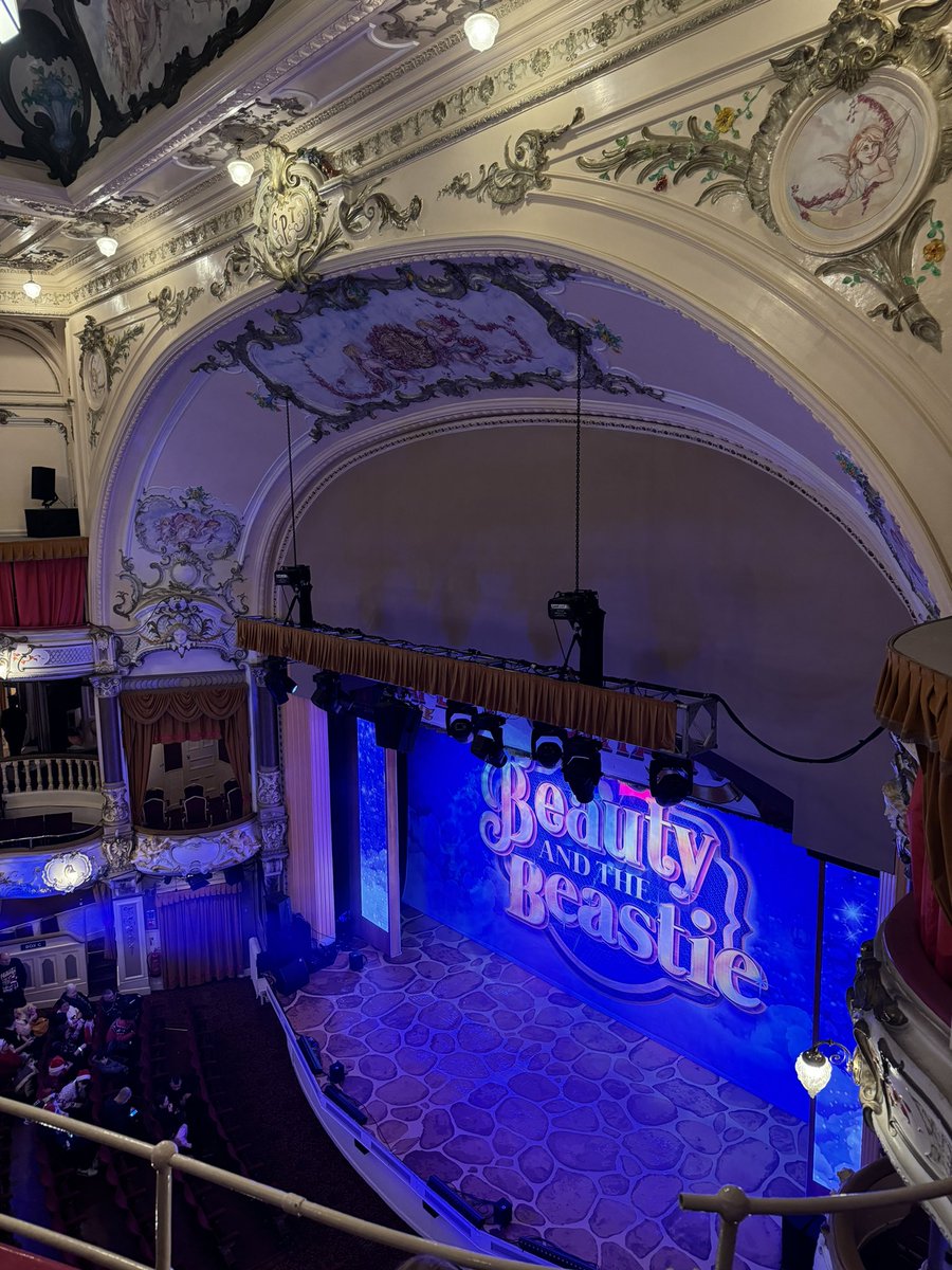 Amy Enable tweet media