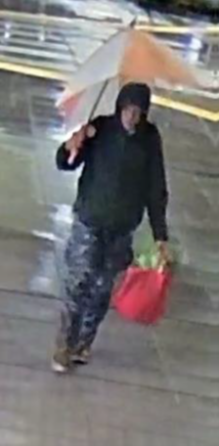 JeremyHarrisTV's tweet photo. BREAKING: @SeattlePD have identified Richard Sitzlack as the suspect in the death of Metro driver Shawn Yim. 

"Sitzlack is transient and frequents the University District and Downtown Seattle. Do not attempt to approach Sitzlack, he is considered armed and dangerous." 

https://t.co/1sBVZY62Ij 

@komonews