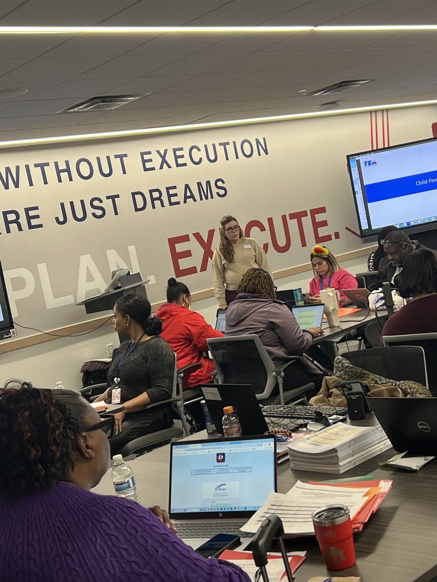 MrsFallonH's tweet photo. Thank you, @R10sped for your continued support! #TDAs completed ✔️! 2025 is looking great! #Movingforward #IEncourageProgress https://t.co/b5tNZ2obVp