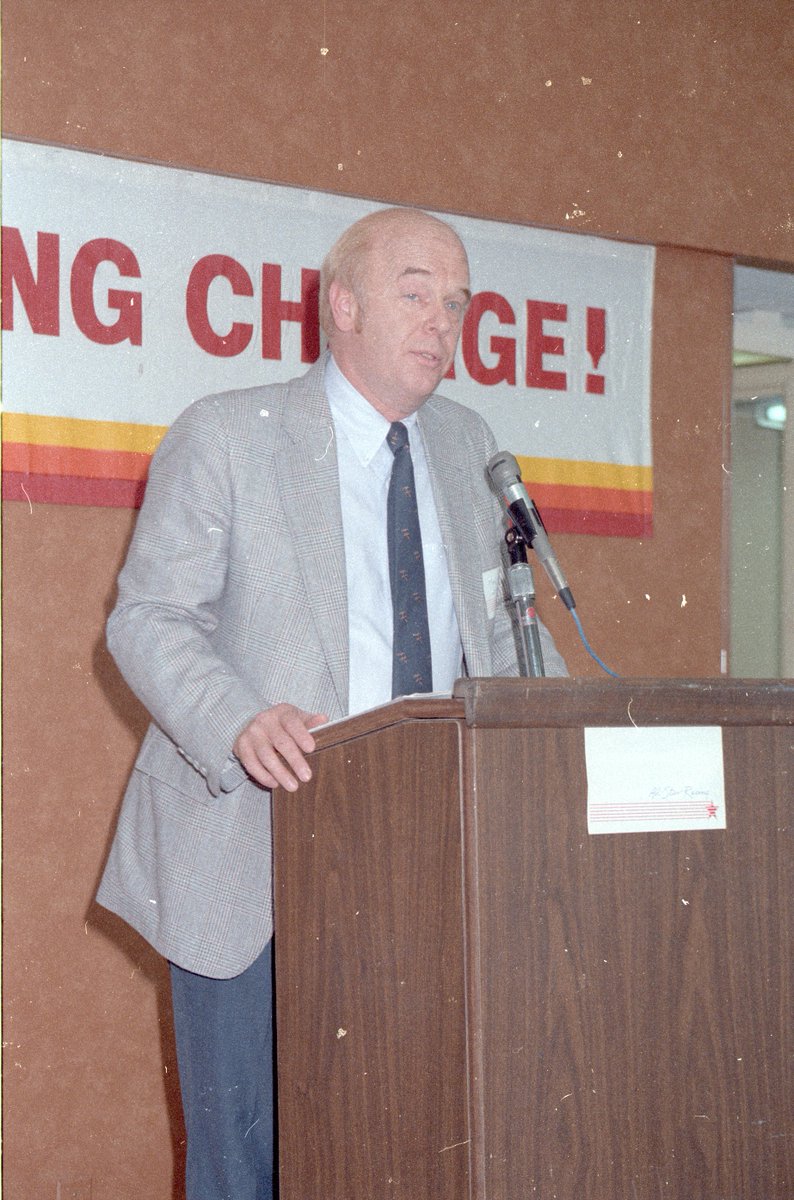 JeffGordonWeb's tweet photo. Rick has always said Hendrick Motorsports would not have happened without Max Muhleman, who approached him about starting a NASCAR team more than 40 years ago. This photo of Max is from the original All-Star Racing announcement in 1984. From everyone at @teamhendrick, farewell to a dear friend and sports marketing legend.