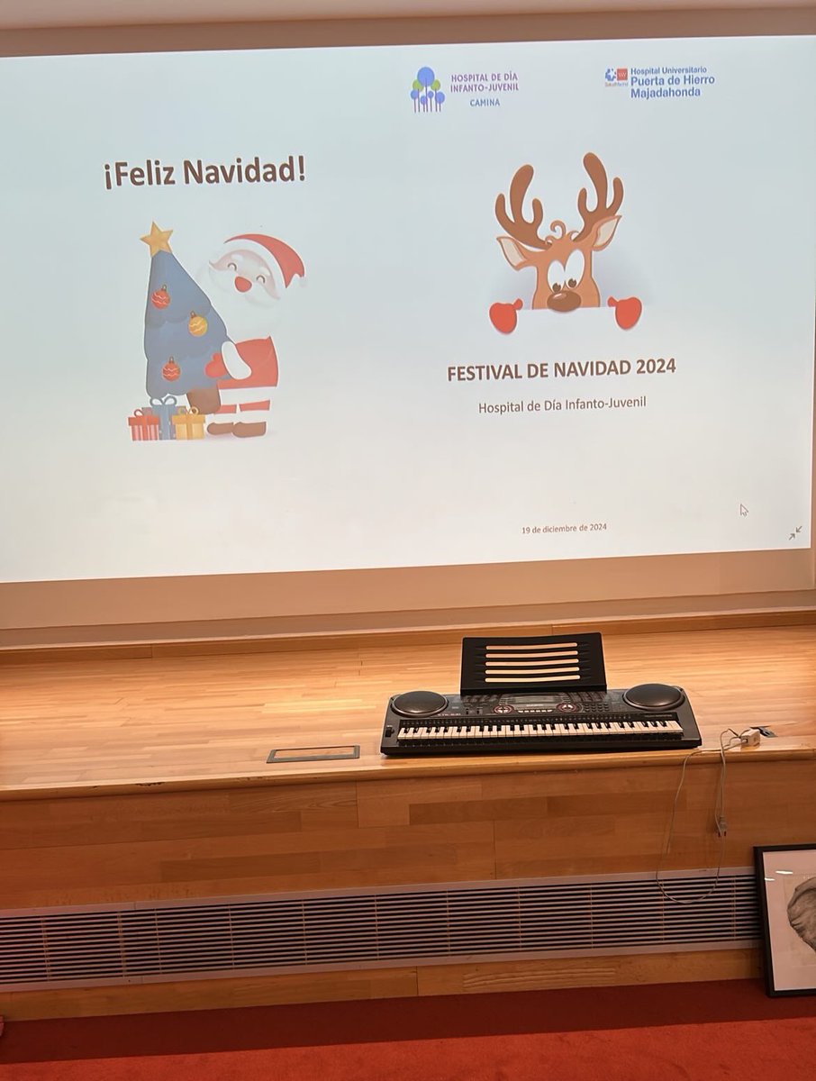 Hoy en el Hospital de Día de adolescentes del Hospital Puerta de Hierro se ha organizado un festival de Navidad en el que han participado todos los pacientes con presentaciones, bailes y teatros. Ha sido chulísimo 🩷 momentazo de mi rotación.