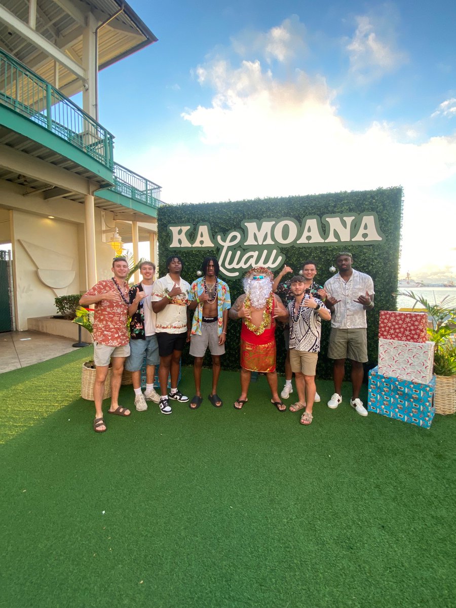 Coyote Basketball tweet media