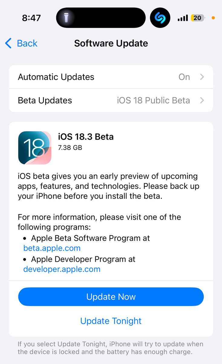 Darshilofficial's tweet photo. iOS 18.3 Beta now rolling https://t.co/HcZMzGgS63