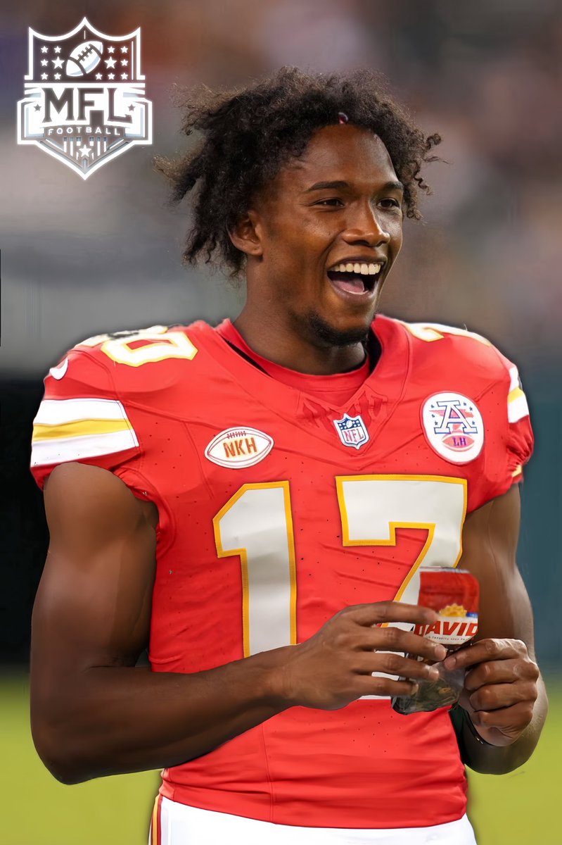 🚨BREAKING: The #Chiefs are the FAVORITES to trade for #Jets star receiver Garrett Wilson, per <a href="/BovadaOfficial/">Bovada</a>.

Wilson, only 24 years old, is a former Offensive Rookie of The Year and would fit perfectly in Kansas City alongside Rashee Rice &amp; Travis Kelce.

👀

(📸<a href="/Dav1dChabot/">David Chabot</a>)