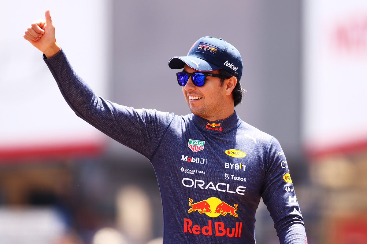 xadesmx's tweet photo. 7 años juntos, y a donde vayas, vamos contigo. 

“Lo mejor está por venir” - @SChecoPerez https://t.co/mA4S101erF