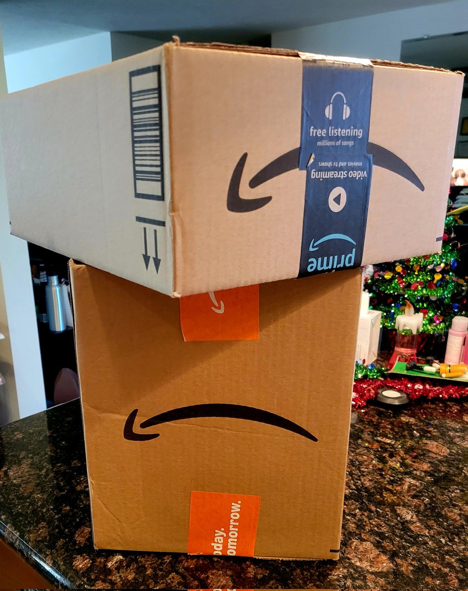 Update on Girls group home Today is more deliveries/unboxing and sorting From beautiful people Like you. I am so amazed. I have officially shut down the link.Everything was button More updates to come.
🎒🧸🖍🎄💖