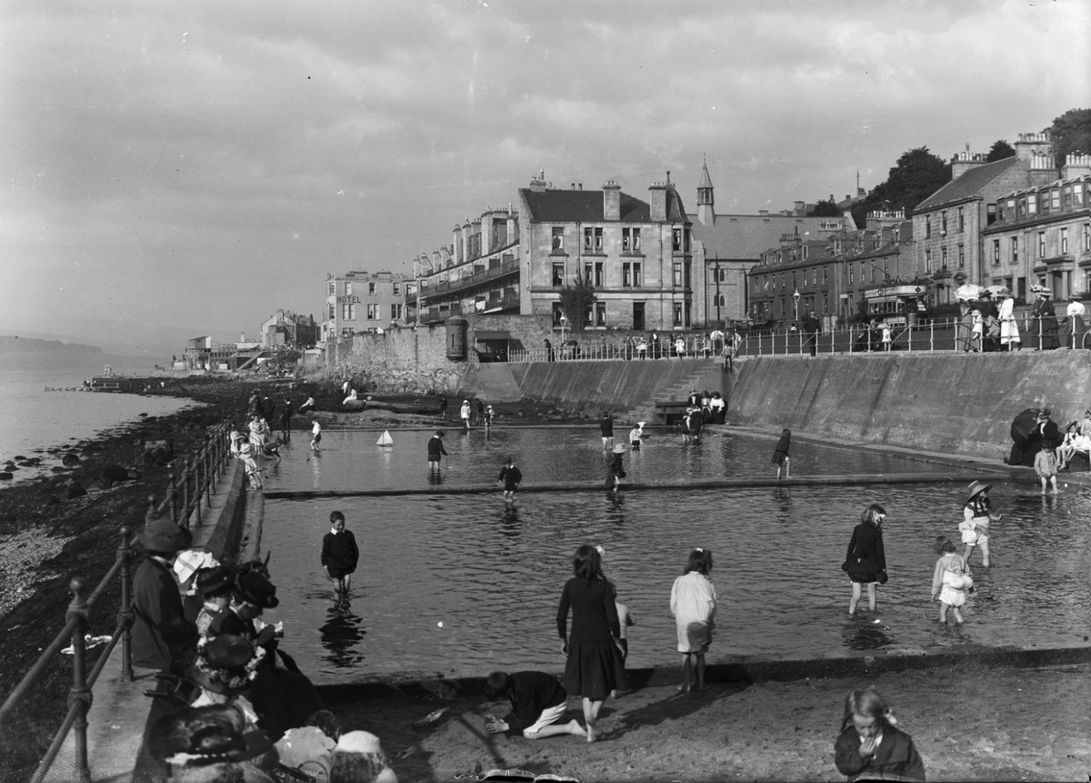 A Moment in Time #XX tweet media