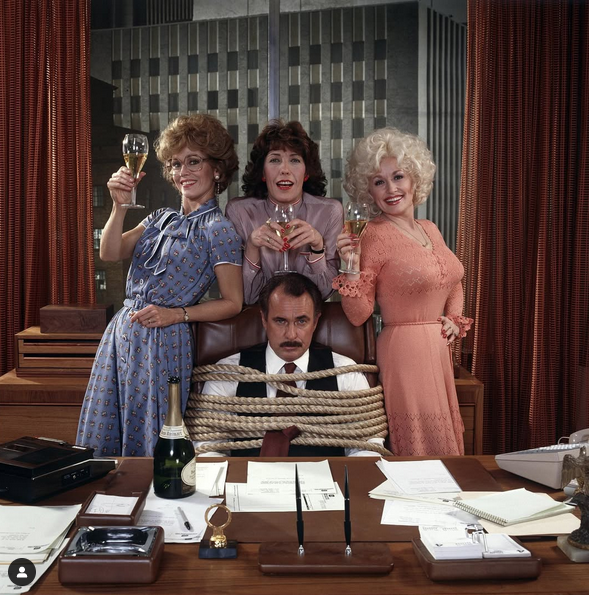 80s_ruled's tweet photo. Love, love, love this movie! 9 to 5 was released to theaters 44 years ago today on December 19, 1980!

#9to5movie #80sMovies #DollyParton #WomenInFilm #ThrowbackThursday #Nostalgia #JaneFonda #lilytomlin https://t.co/0ggkrkKt8o