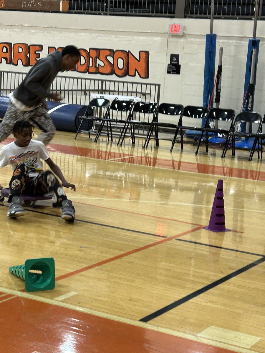 MadisonMiddleSchool tweet media