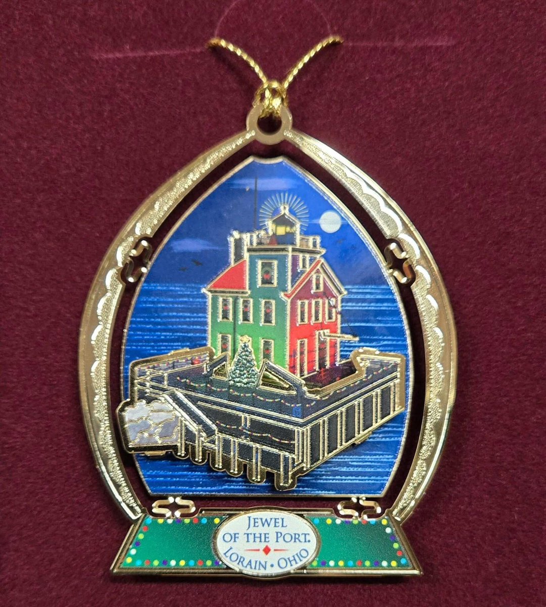 Lighthouse ornament is now available at nielsen Jeweler's and  Zelek Flower Shop.