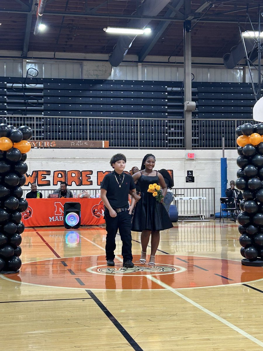 MadisonMiddleSchool tweet media